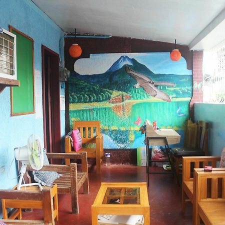 J'S Backpackers Hostel 达沃 外观 照片