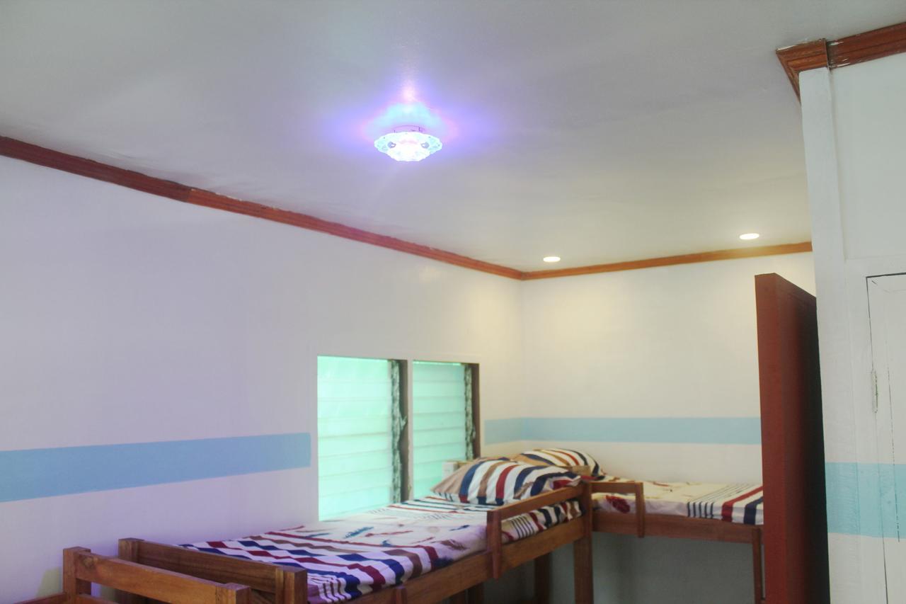 J'S Backpackers Hostel 达沃 外观 照片